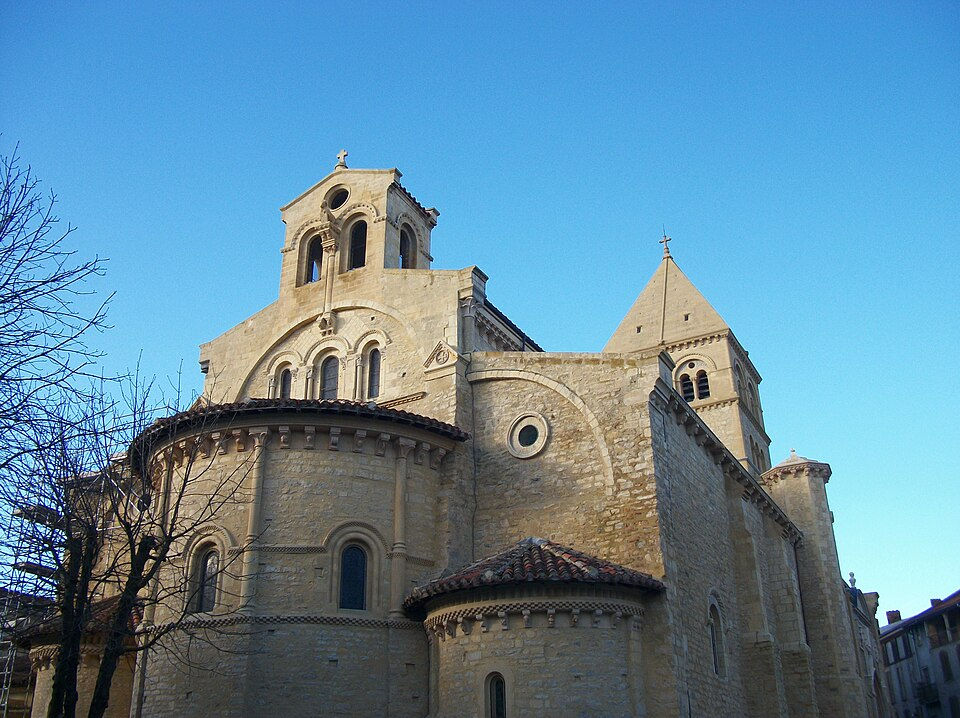 Vue de la collégiale Saint-Pierre à Saint-Gaudens – photo d’illustration
