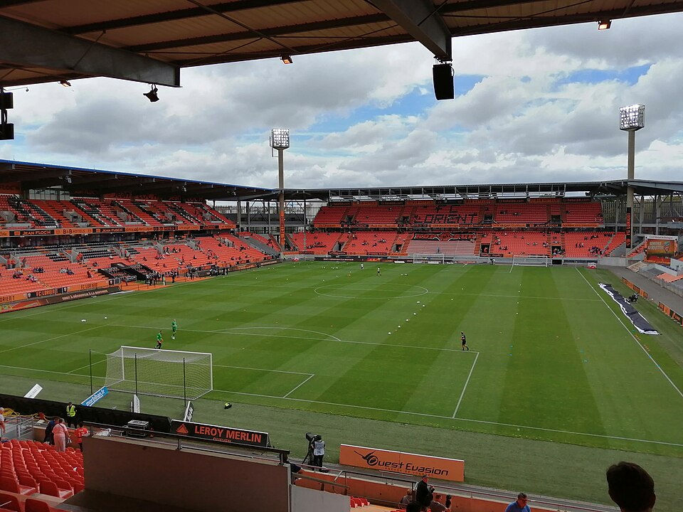 Vue générale du Stade du Moustoir à Lorient avant Lorient – TFC
