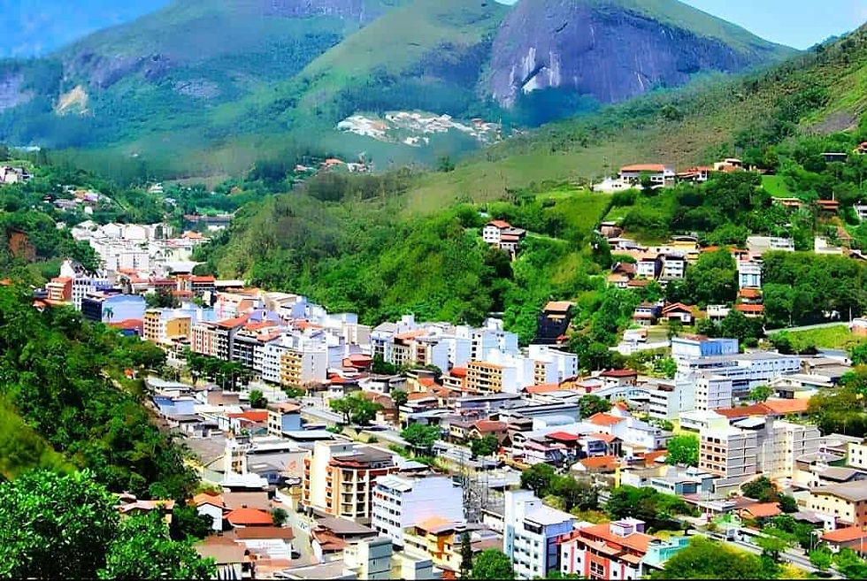 Romance policial de George dos Santos Pacheco que é ambientado em Nova Friburgo, Perdido foi publicado originalmente em folhetim eletrônico entre 2022 e 2023 e lançado em edição impressa em dezembro de 2024 pelo Clube de Autores