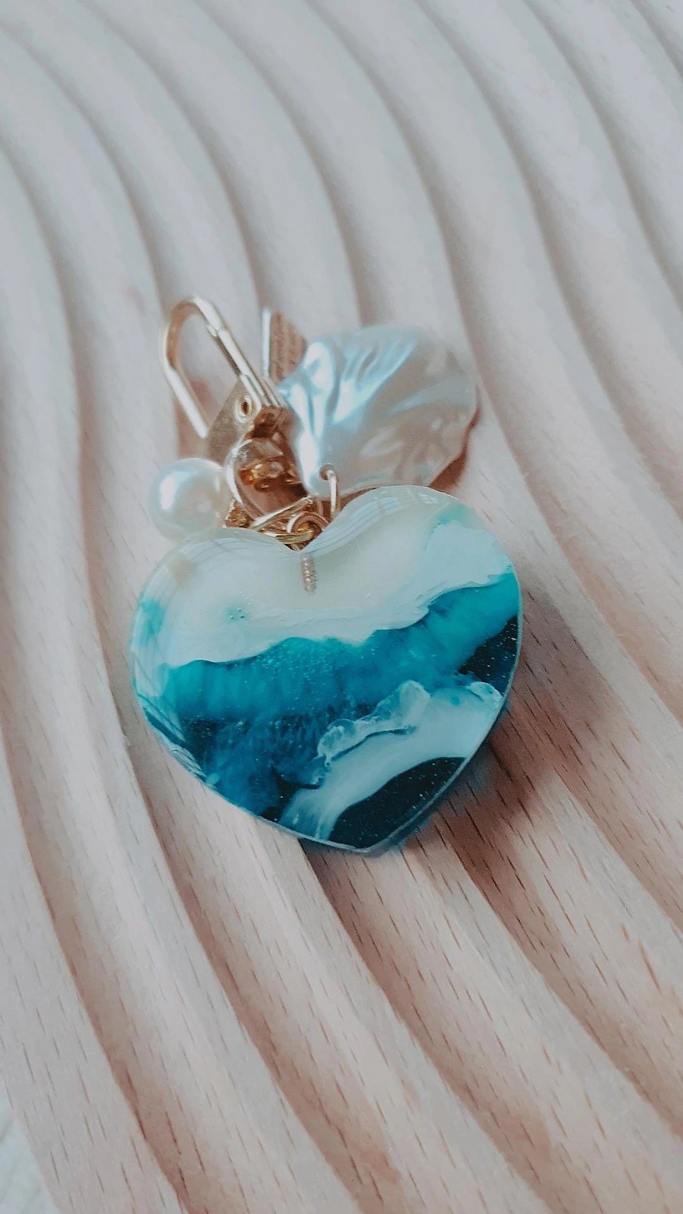 Thumbnail: Hearts Coastal Bag Charms