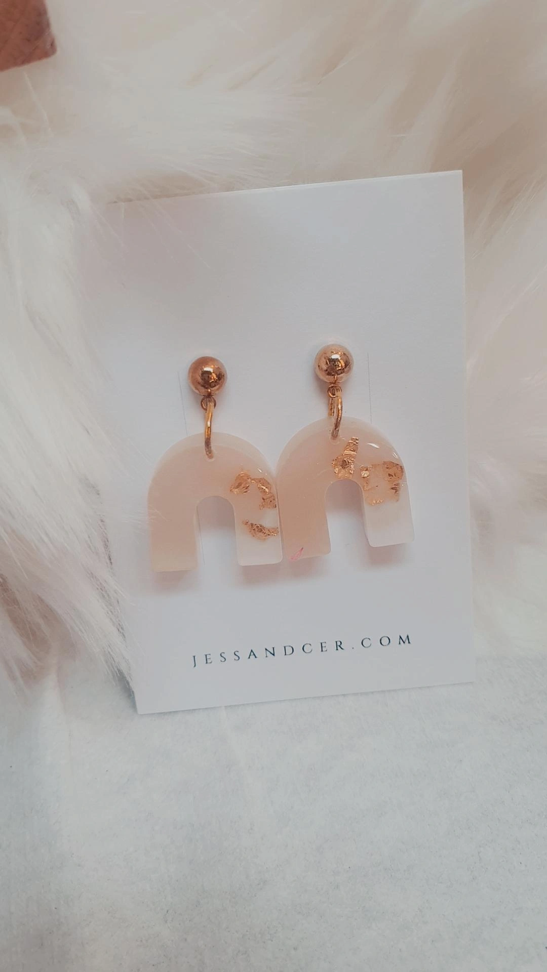 Pia Earring