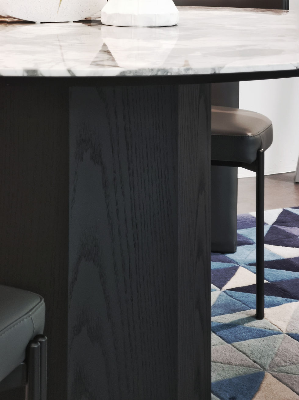 Thumbnail: Pato Dining Table