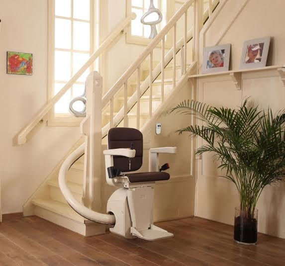 Handicare Freecurve Curved Stairlift
