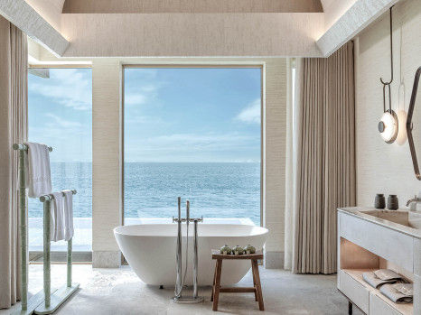 6067294-grand-two-bedroom-ocean-pool-villa-003-.jpg