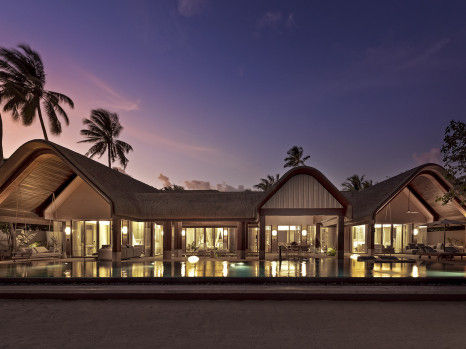 6067327-three-bedroomwellbeing-beach-rsidence-005-.jpg
