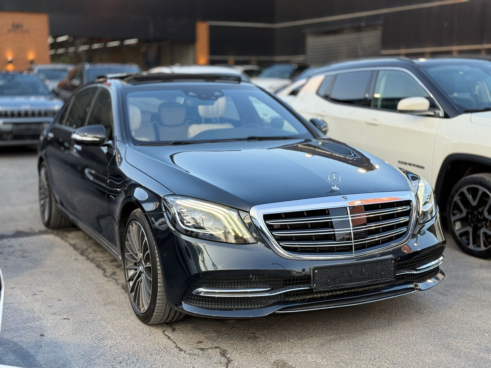 תמונות רכב מרצדס S560E