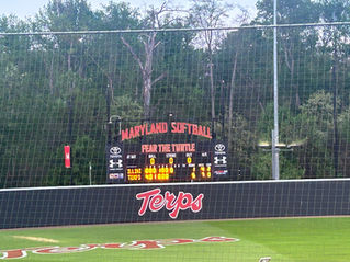 Maryland pitching with a strong performance, as the Terrapins take Game 1 over Illinois