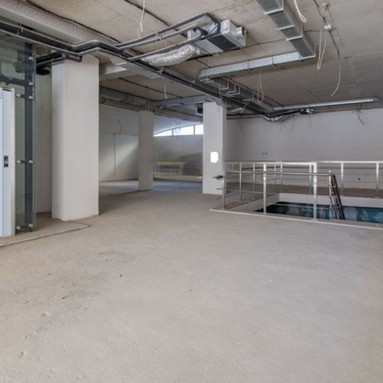 THE SPACE 04