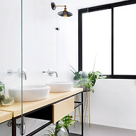 Modern Bathroom
