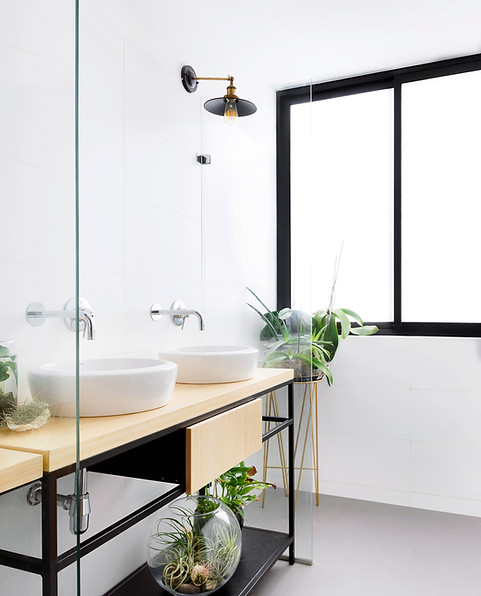 Modern bathroom