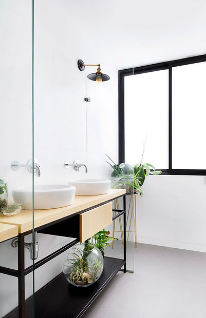 Modern Bathroom