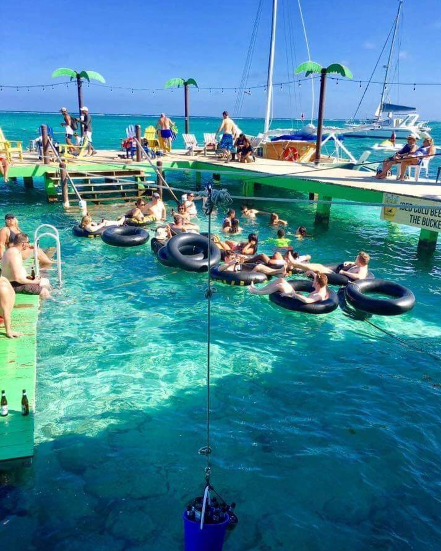 The Palapa Bar - Great place!