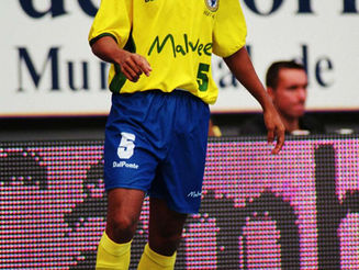 Manoel Tobias: Comparação inevitável