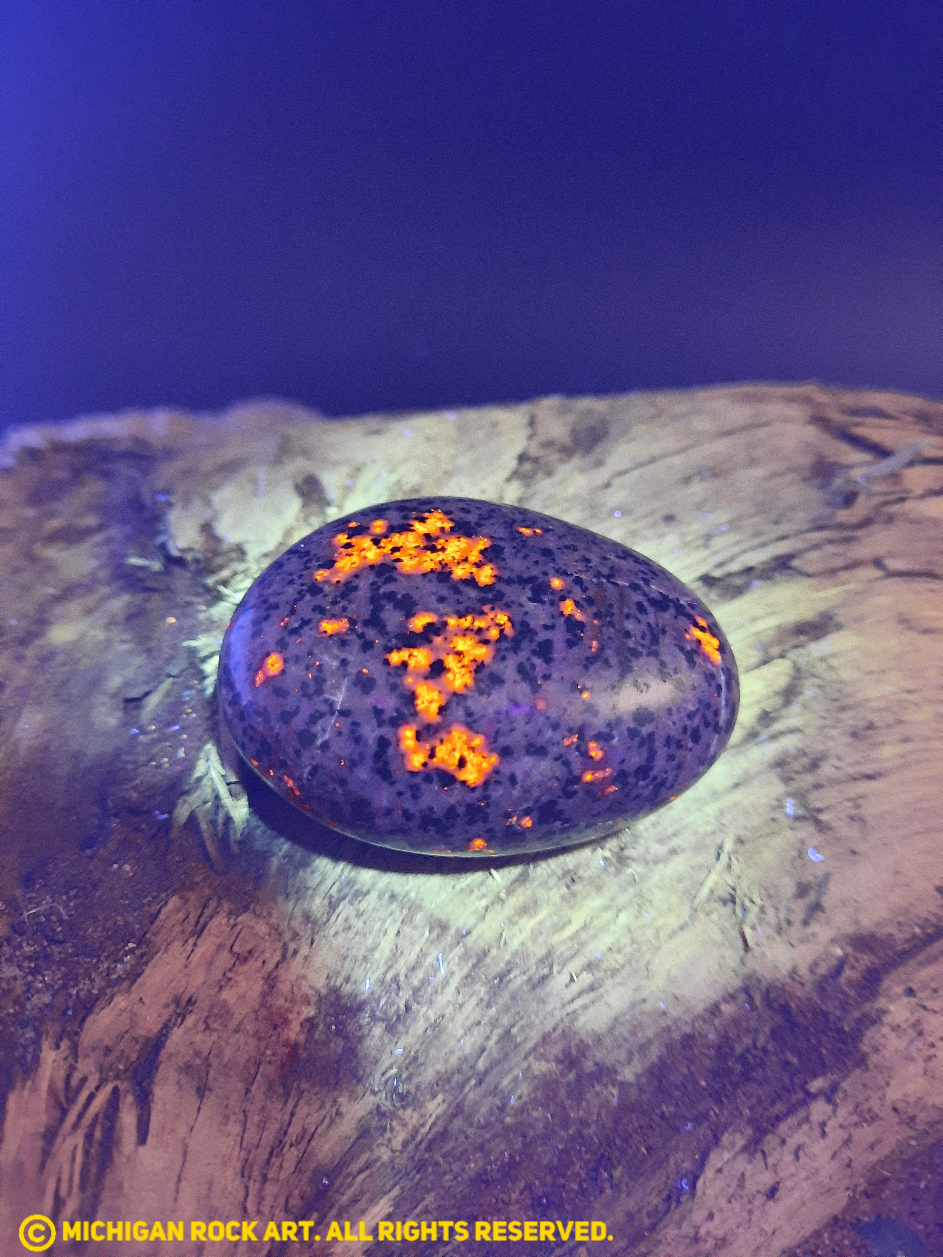 Michigan Polished Emberlite Sodalite Fluorescent Bearing Syenite Palm Stone
