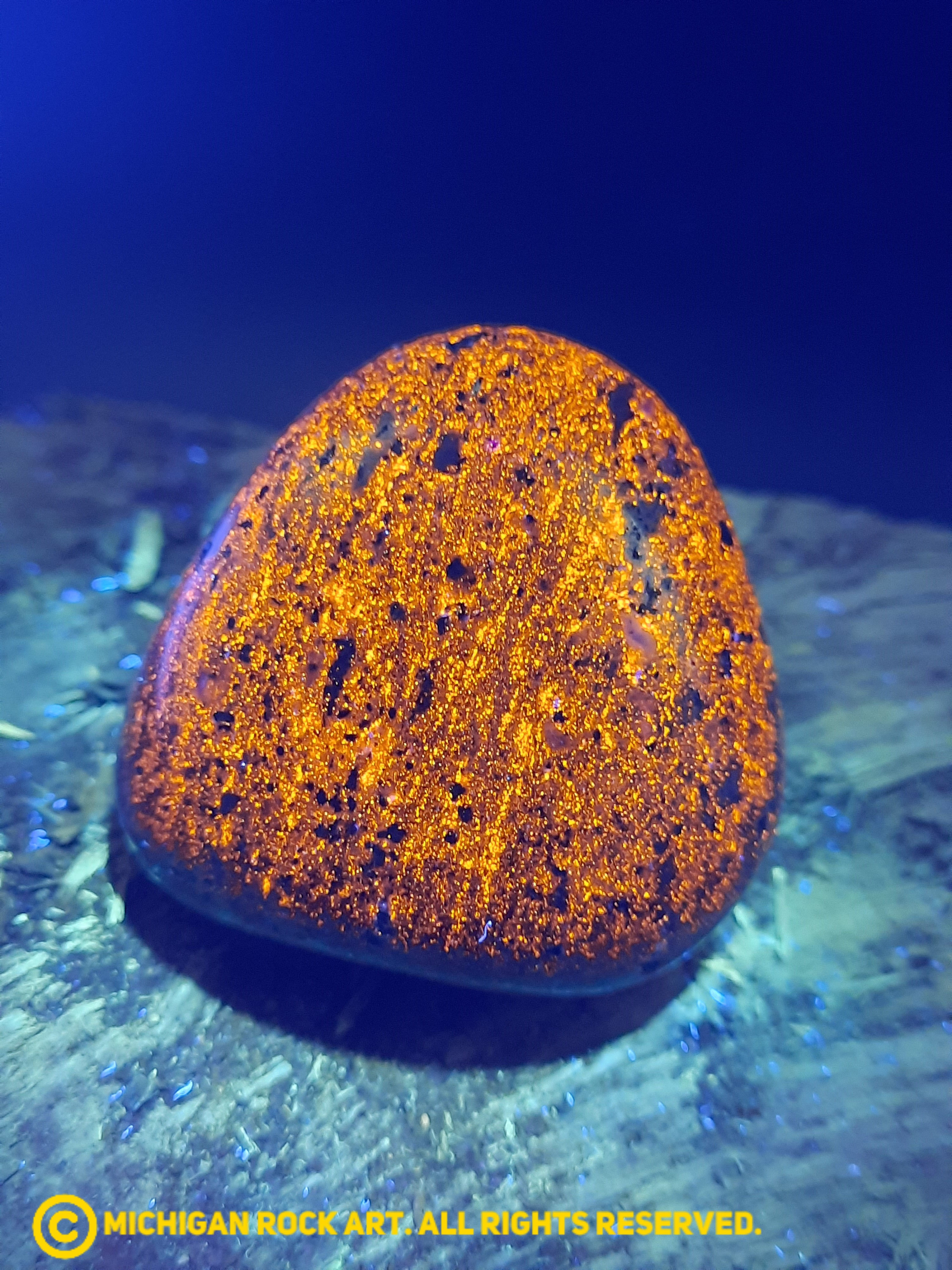 Michigan Polished Emberlite Sodalite Fluorescent Bearing Syenite Palm St