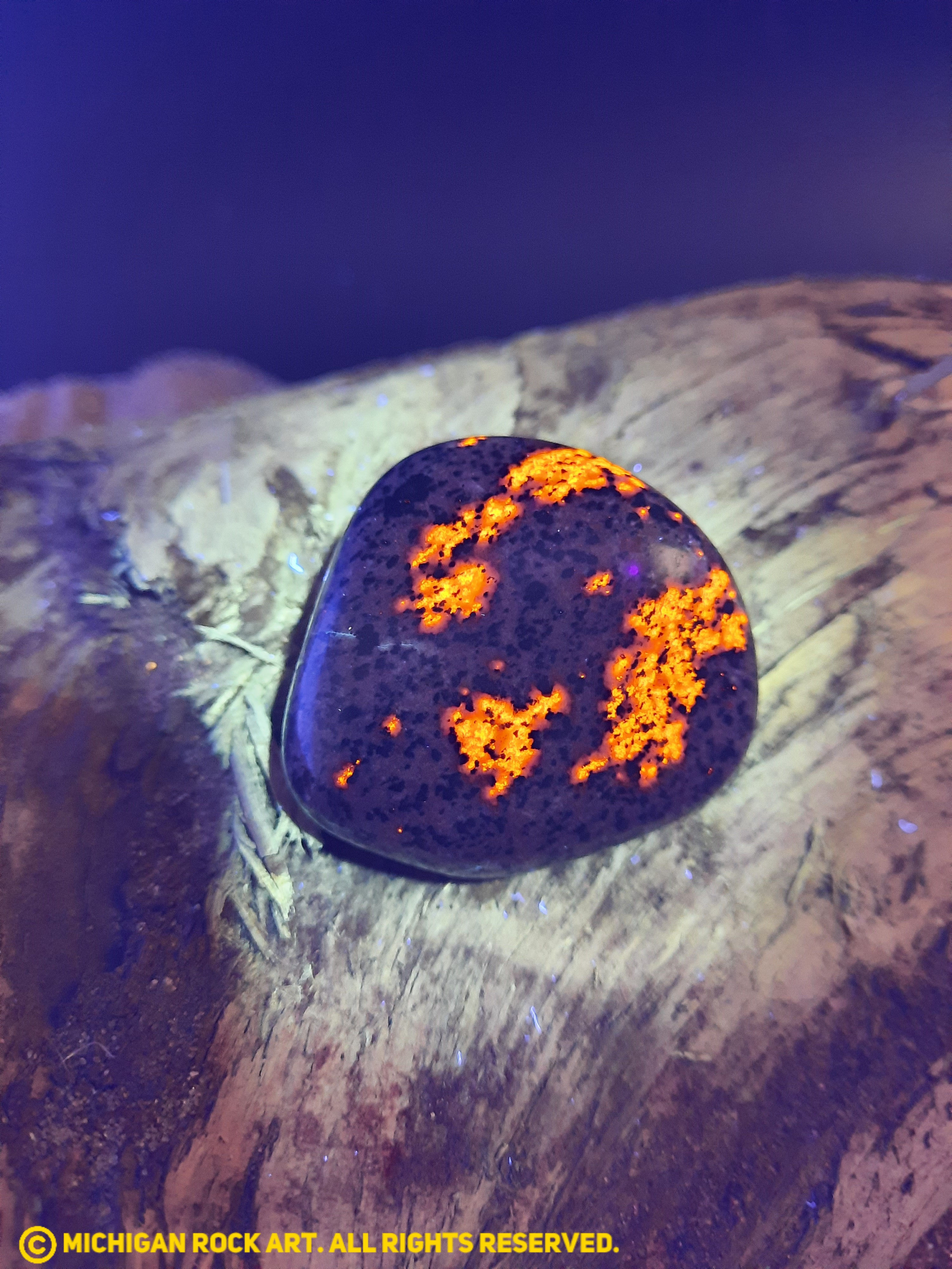 Michigan Polished Emberlite Sodalite Fluorescent Bearing Syenite Palm Stone