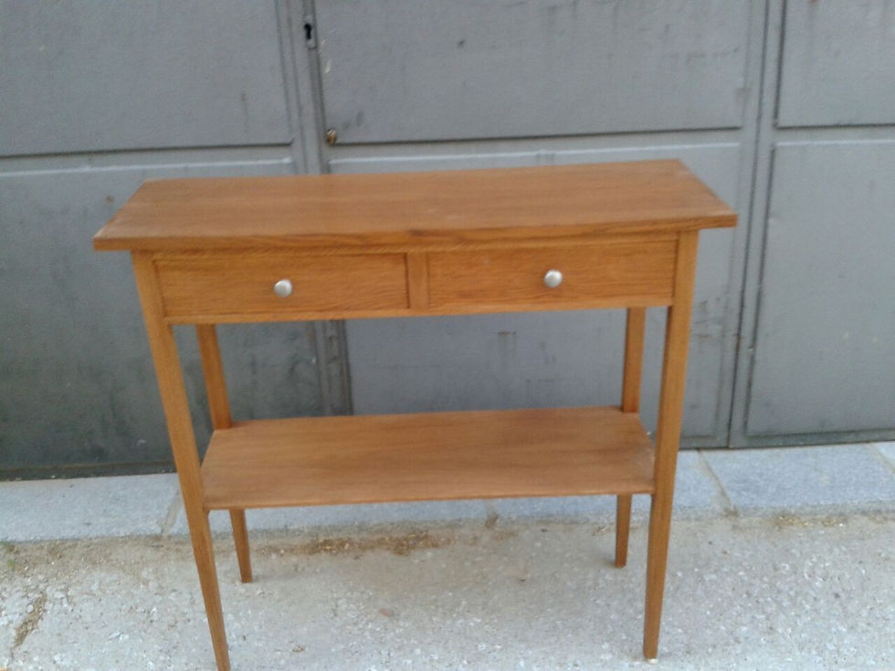 Mesa auxiliar con cajón compartiment