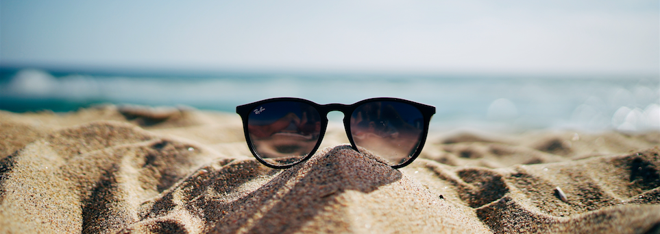 Digital Nomad : Finding Remote Employment and Jobs in Education and lifestyle