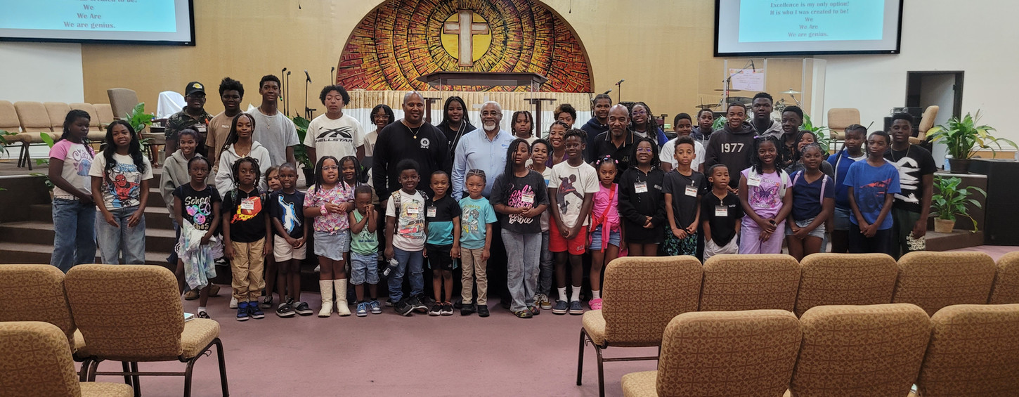 Large group church photo