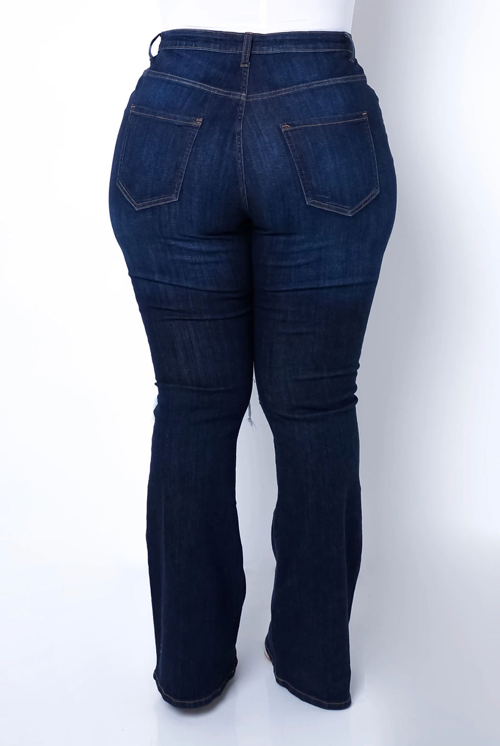 Thumbnail: Keep It Cute Distressed Knee Jeans