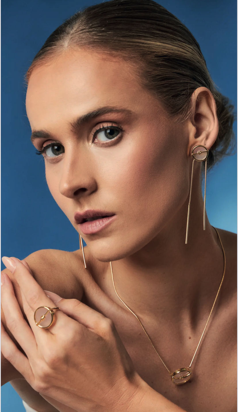 Thumbnail: Colar entrelaço