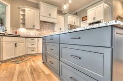 clean-kitchen-design-Leawood-remodel