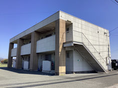 山鹿市でアパートの外壁塗装工事を行いました。