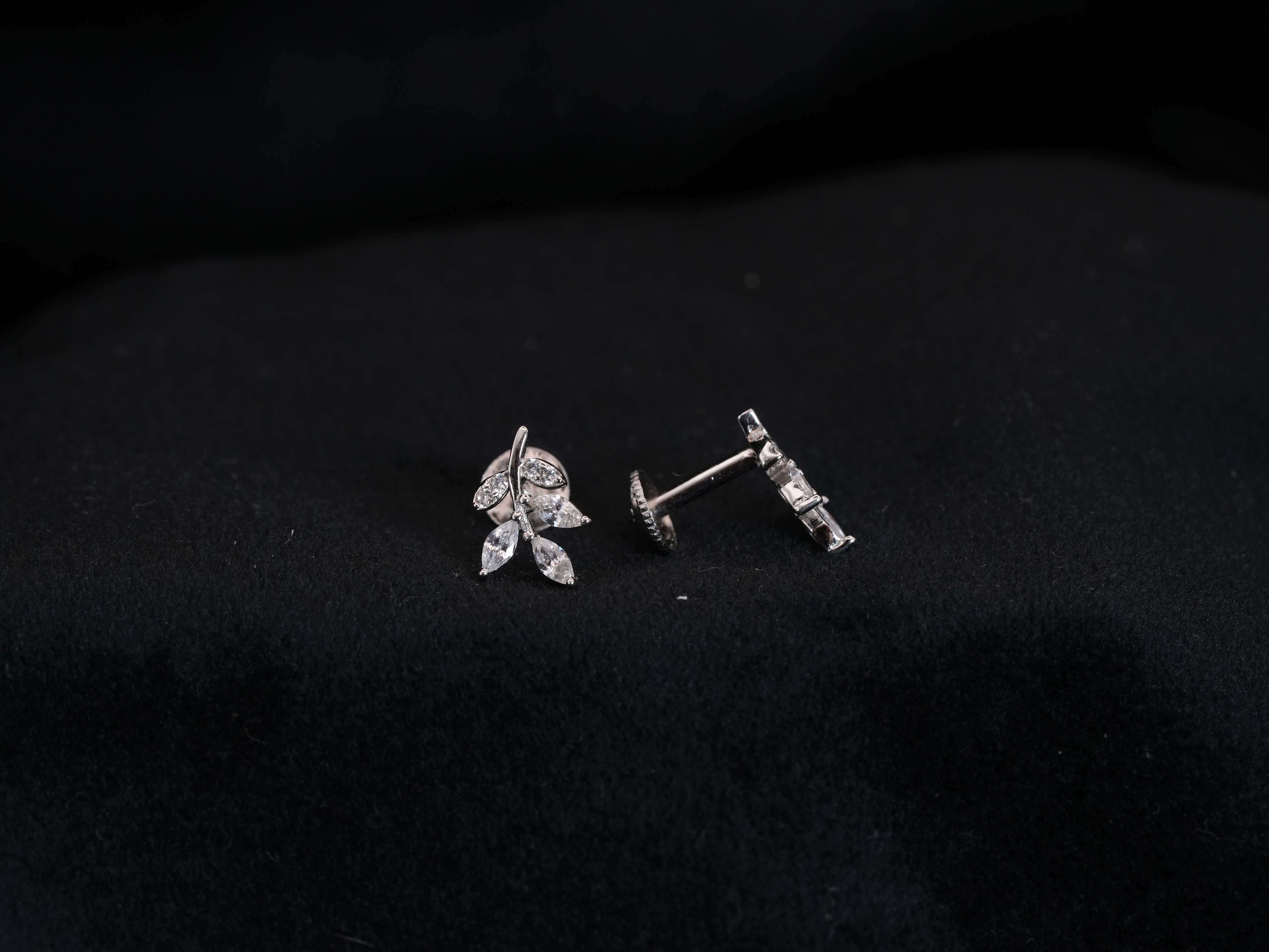 Silver 925 Leaf Earring