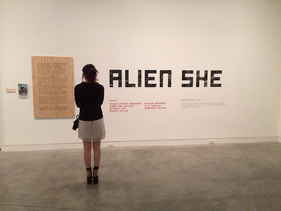 alien she_edited.jpg