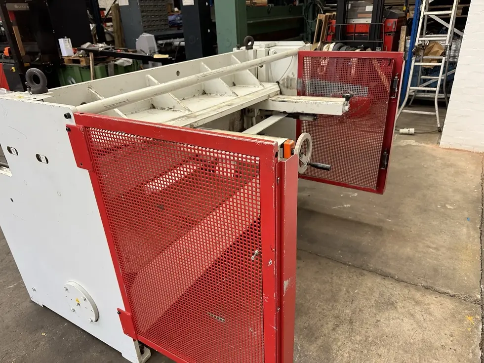 Thumbnail: Excel/Morgan Rushworth RGS 1560 X 3.5 Guillotine