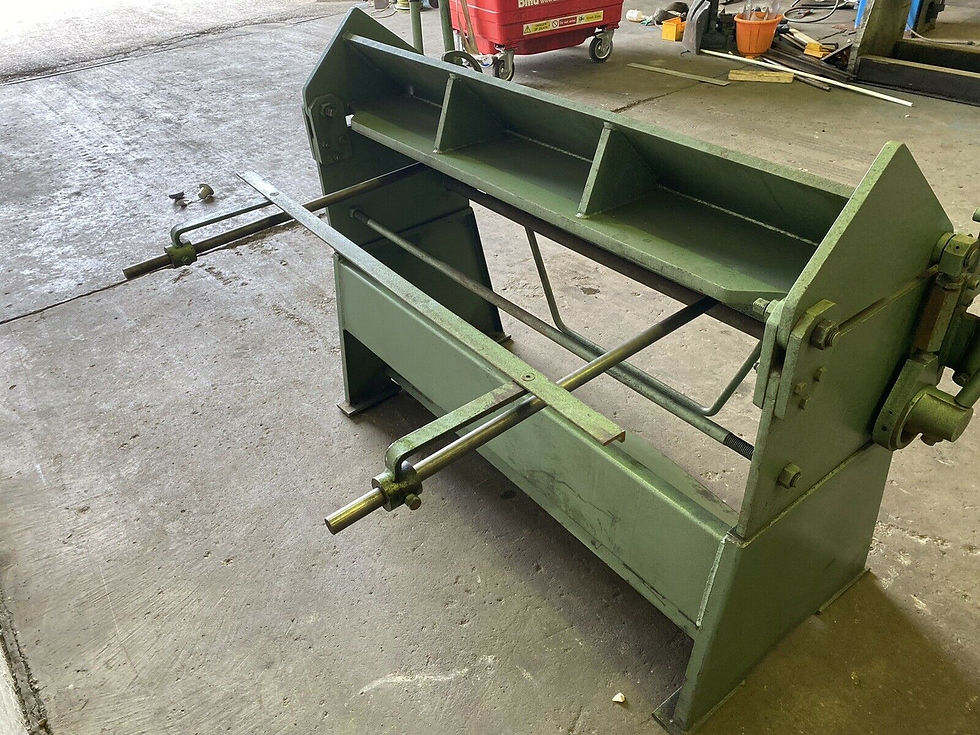 Thumbnail: Morgan Box & Pan Folder