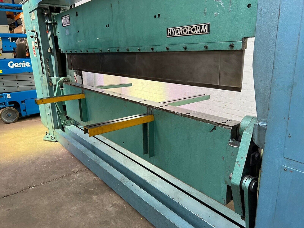 Thumbnail: Keetona Hydroform Powered Hydraulic Box & Pan Folder