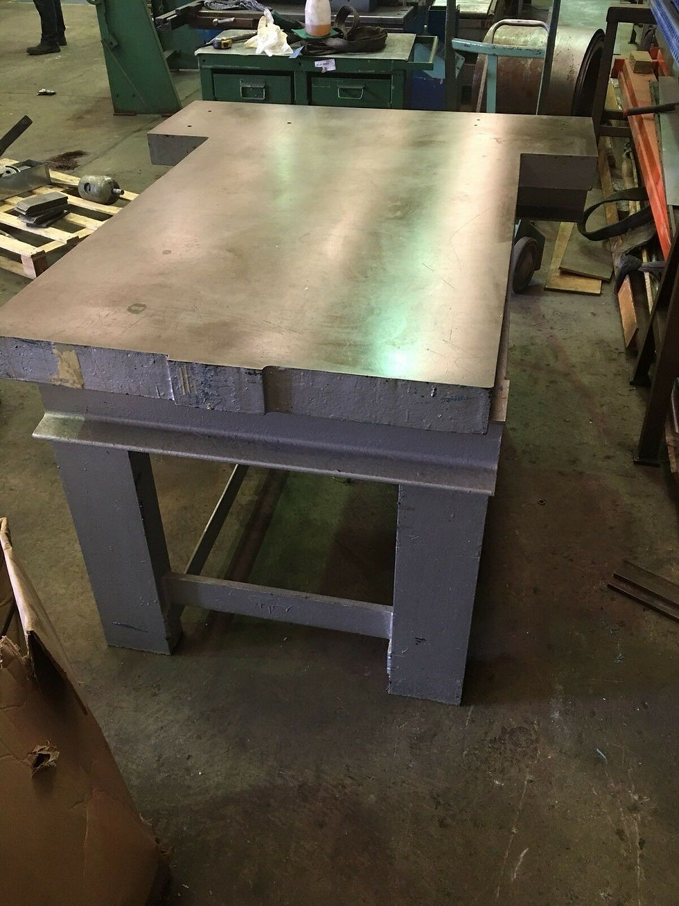 Thumbnail: Cast Iron Engineering Table
