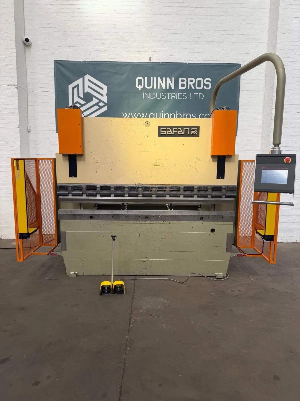 SAFAN CNC L 80 25 TSI Hydraulic Pressbrake