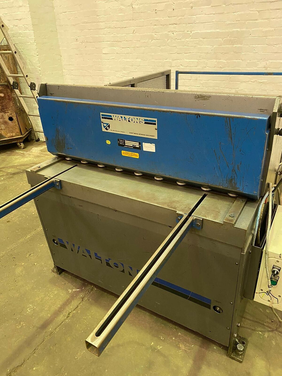 Thumbnail: Walton’s 1m Sheet Metal Guillotine