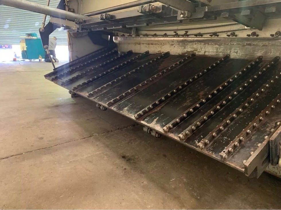 Thumbnail:  Darley (Holland) Hydraulic 2.5m Sheet Metal Guillotine