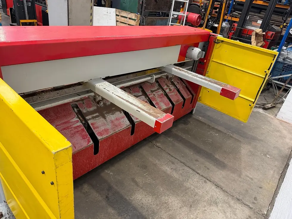 Thumbnail: Morgan Rushworth RGMS 2550/4 Direct Drive Guillotine