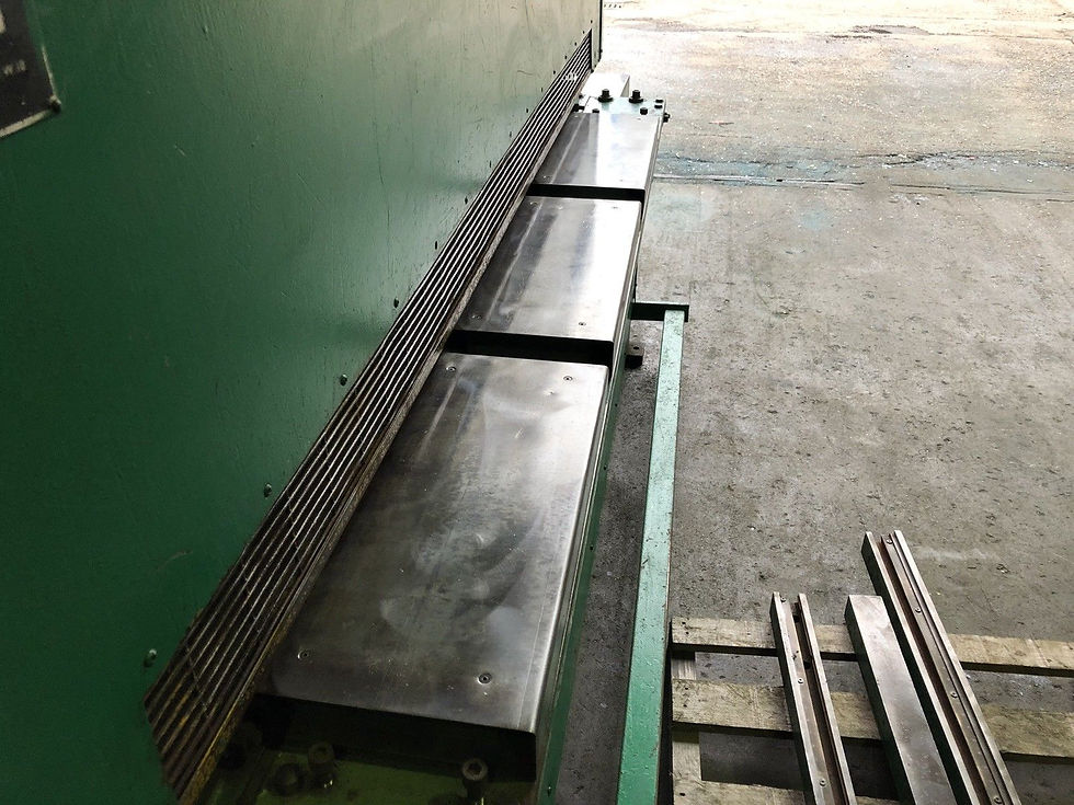 Thumbnail: Elga Mechanical Guillotine   2050mm x 3mm