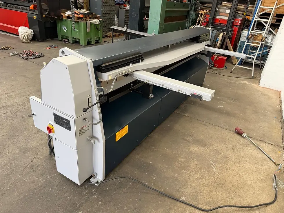 Thumbnail: Edwards Pearson Truecut DD 3m Mechanical Guillotine