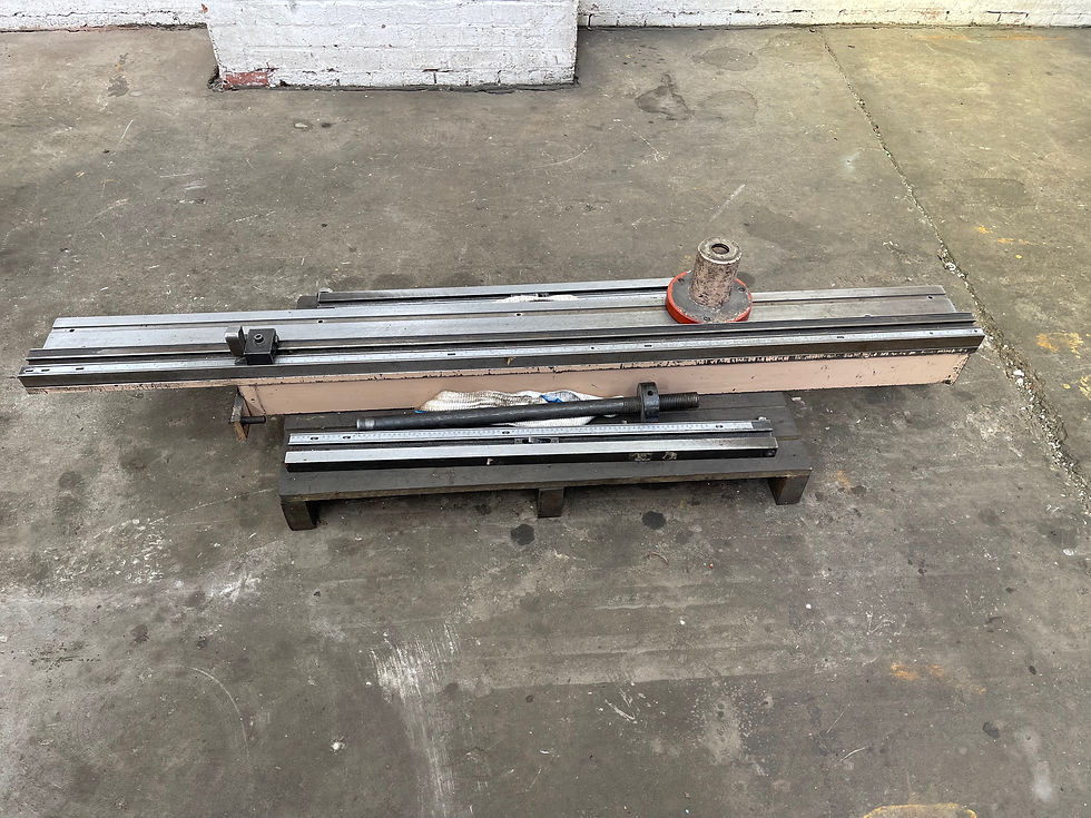 Thumbnail: Edwards Pearson GE Hydraulic Guillotine