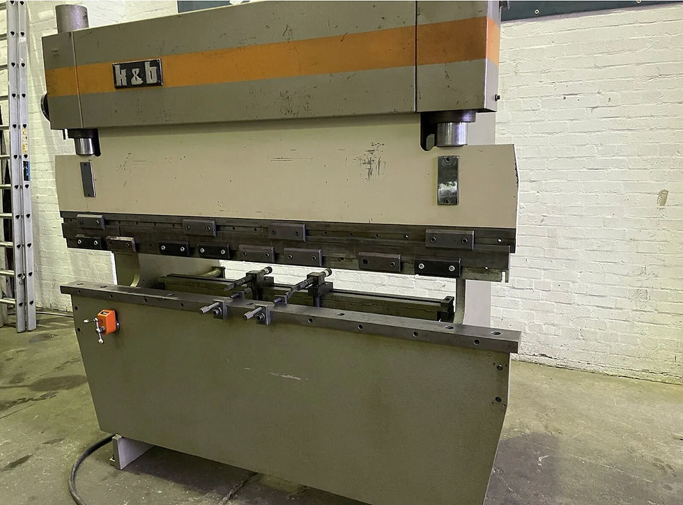Thumbnail: K & B 2m x 35t Hydraulic Pressbrake
