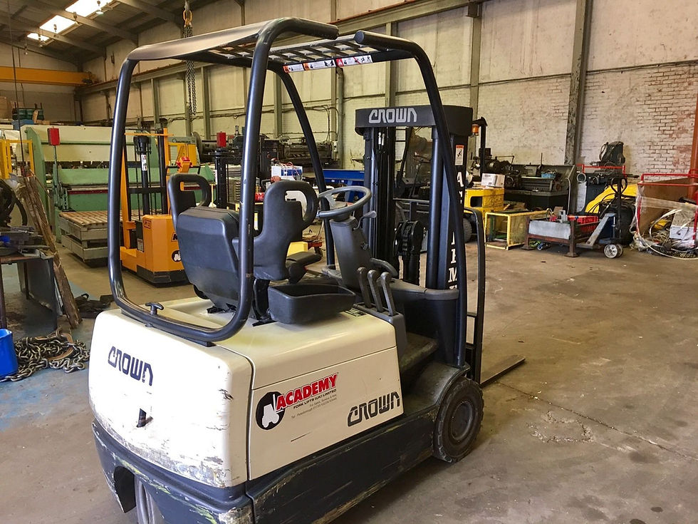 Thumbnail: Crown model SC3000 Electric Fork Lift Truck