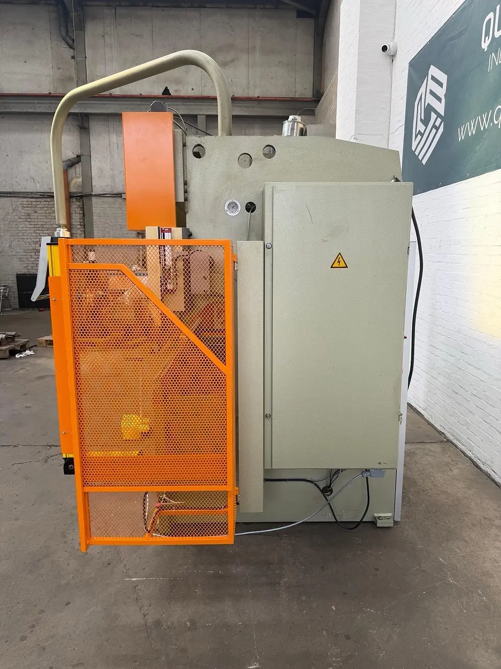 Thumbnail: SAFAN CNC L 80 25 TSI Hydraulic Pressbrake