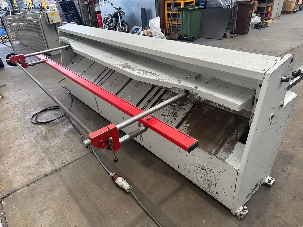 Thumbnail: Edwards Pearson Truecut DD 3m Mechanical Guillotine