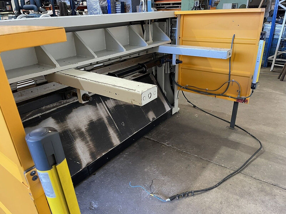 Thumbnail: Morgan Rushworth Sheet Metal Guillotine