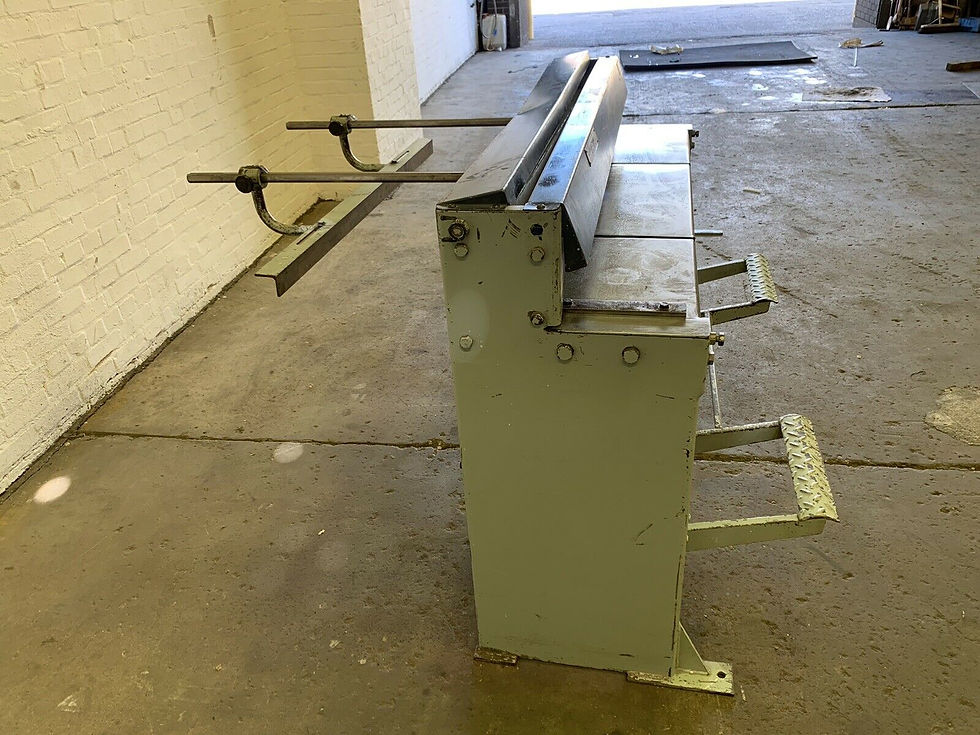 Thumbnail: Edwards Pedicut Treadle Guillotine