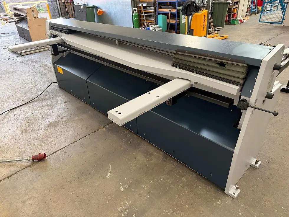 Thumbnail: Edwards Pearson Truecut DD 3m Mechanical Guillotine