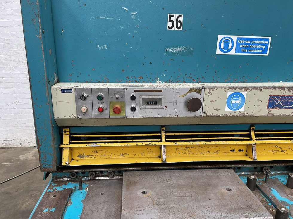 Thumbnail: Adira GHS 1030 Hydraulic Guillotine
