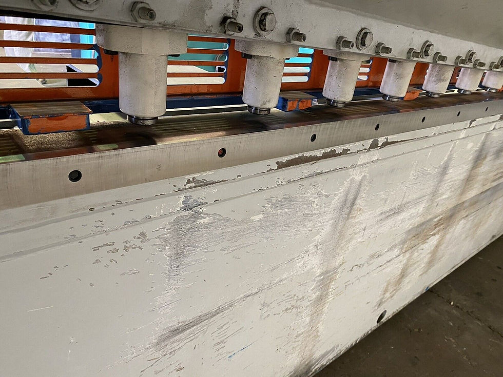 Thumbnail: LVD HST-C 6/31 Hydraulic Guillotine