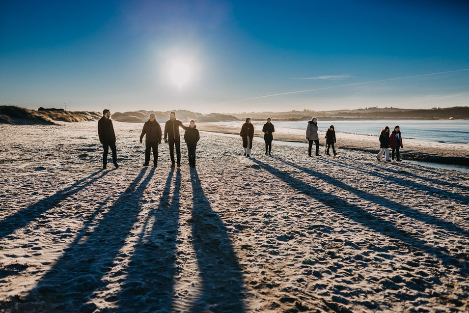 Big family gathering on Sola beach